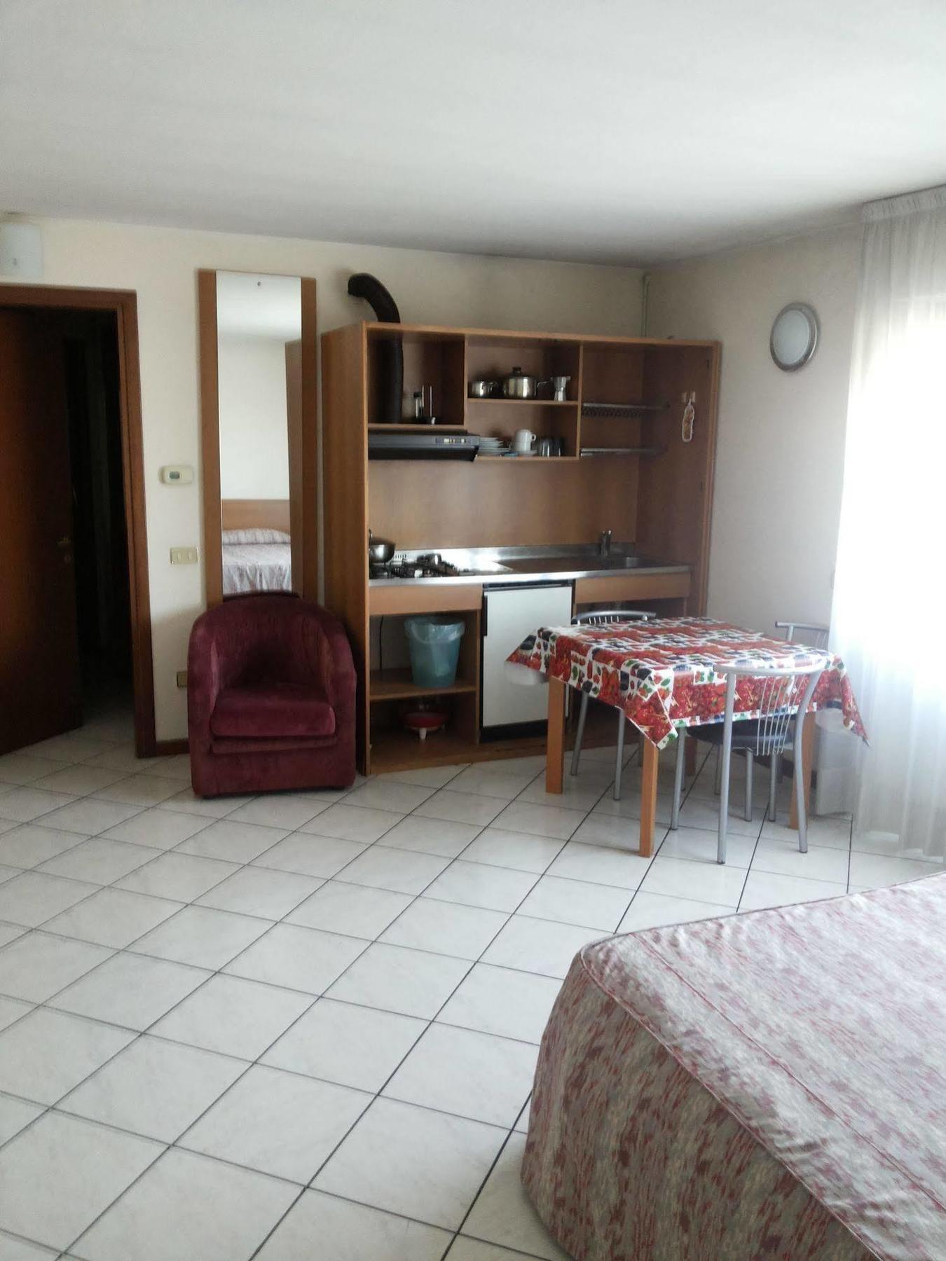 Hotel Residence La Fontana Mariano Comense Buitenkant foto